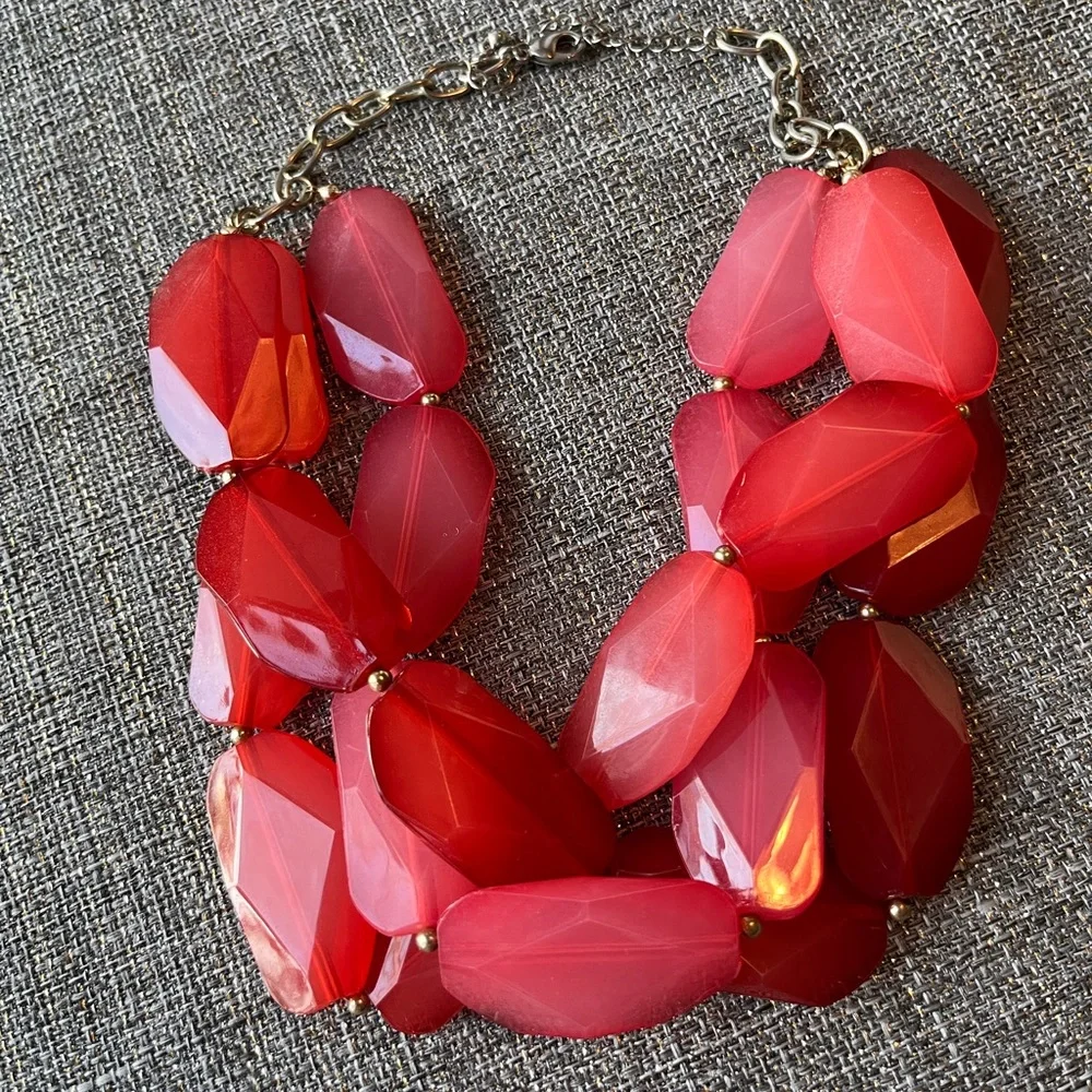 EUC, Pink Grapefruit Statement Chunky Acrylic Necklace - Picture 1 of 2